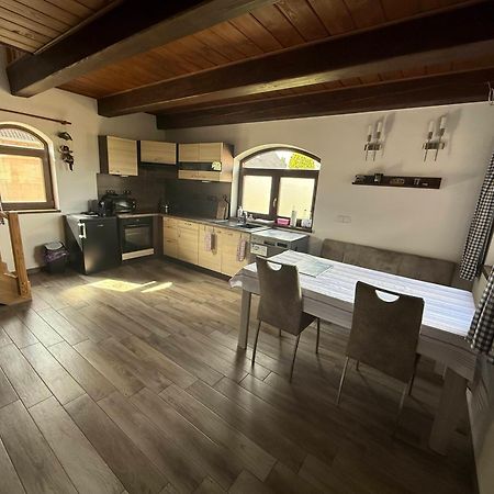 Penzion - Apartman Prestavlky Tršice Esterno foto
